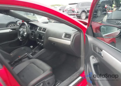 2013 Volkswagen Jetta Gli Autobahn z USA, uszkodzony, nr VIN 3VW567AJ7DM405874